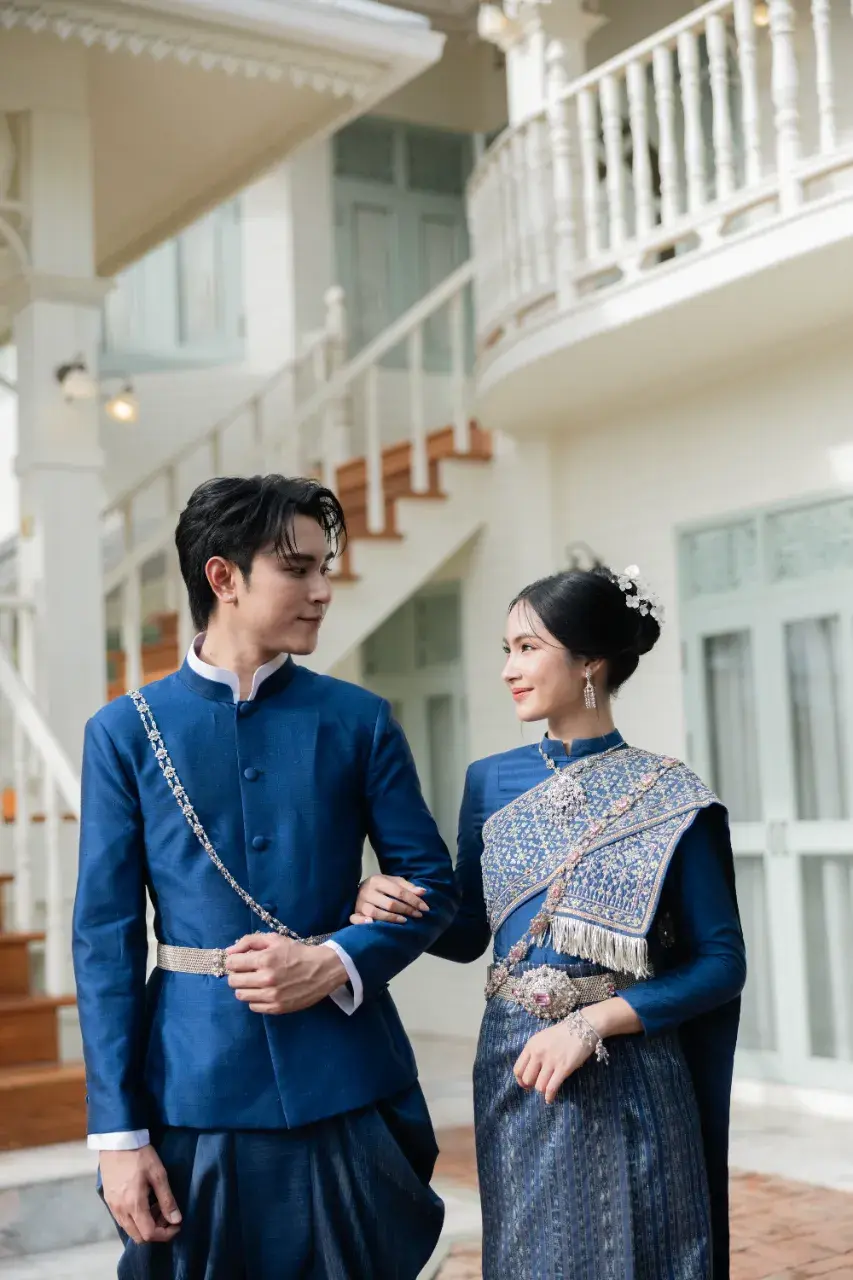 THAILAND 🇹🇭 | I-San Wedding Dress: ชุดแต่งงานอีสาน 🌷