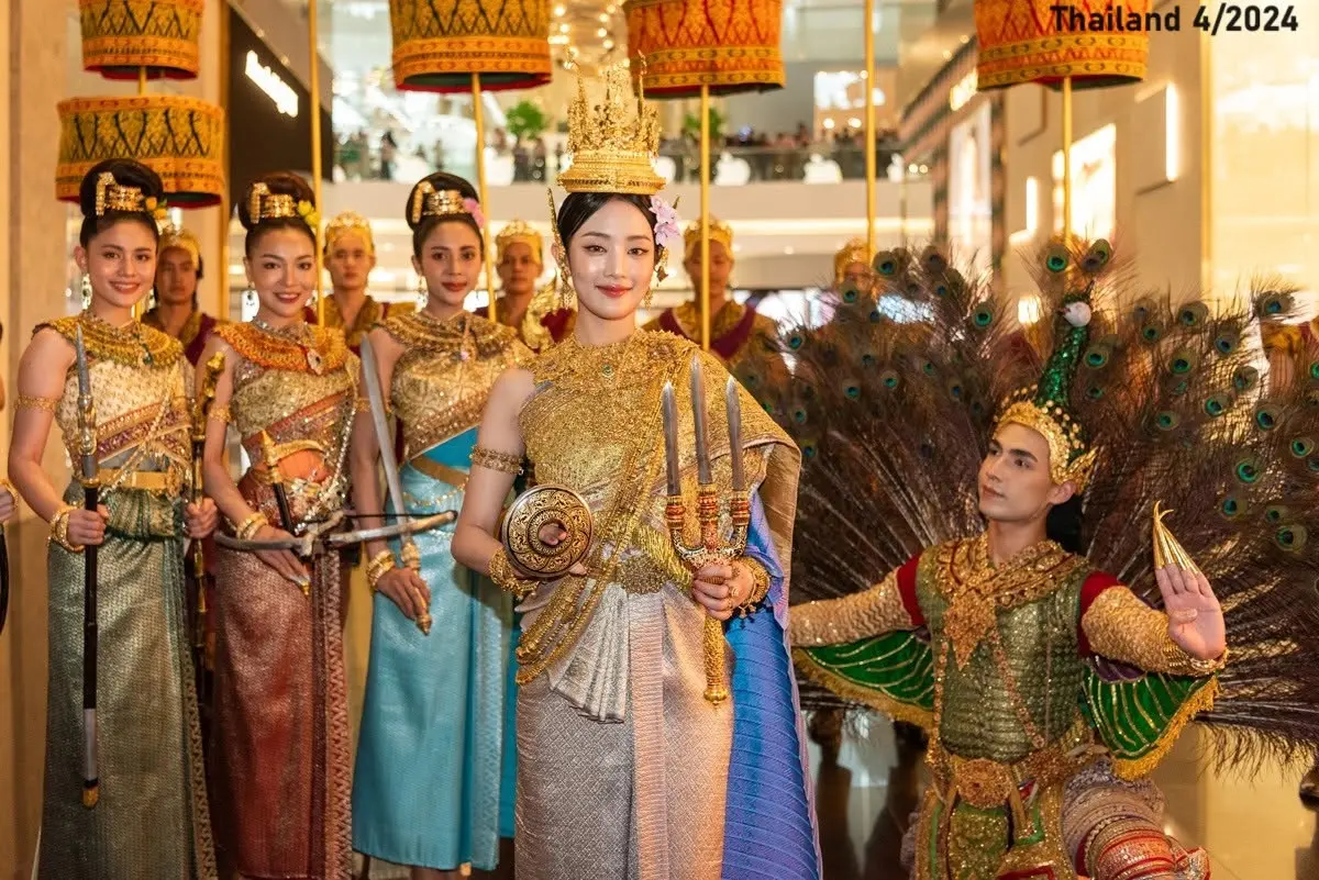 Minnie as Mahothorn Devi 🇹🇭