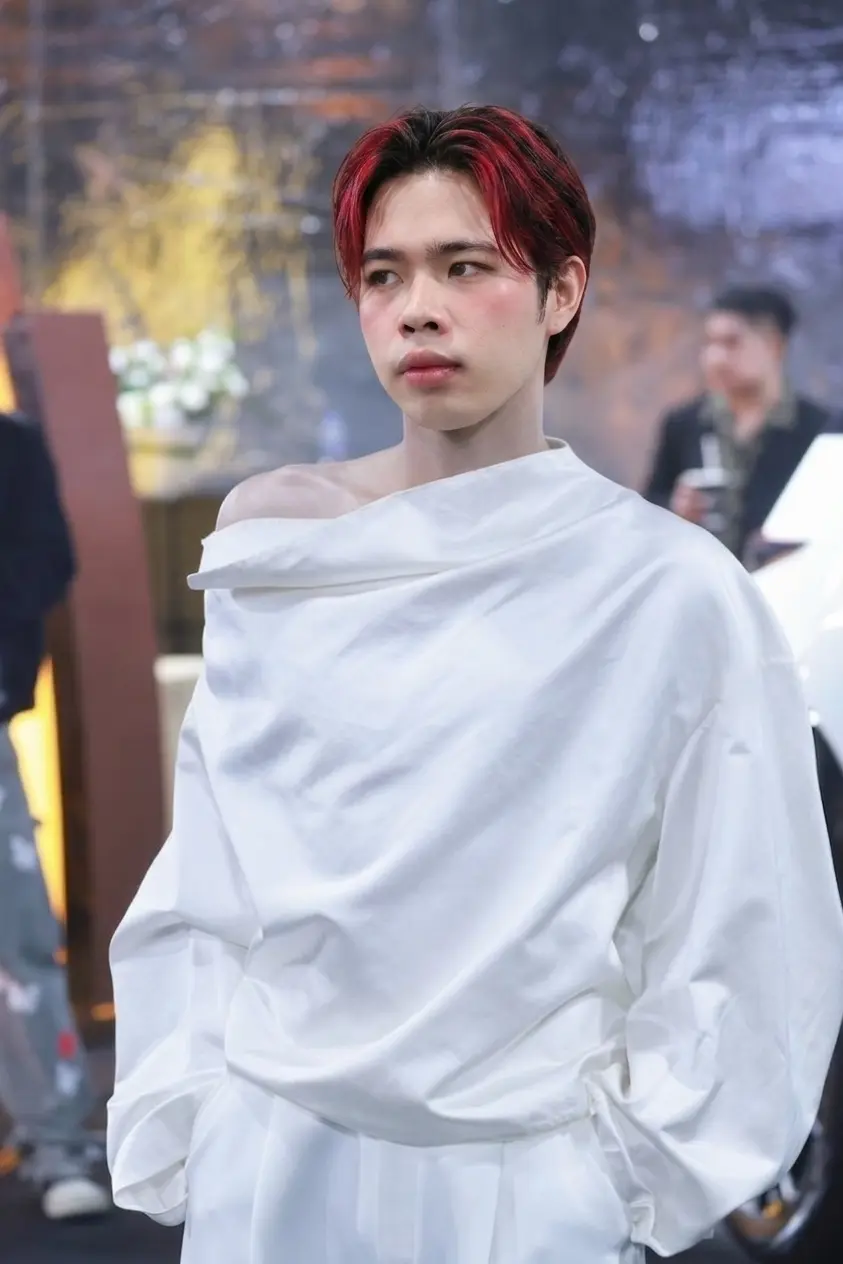 รูปของ อาโว ตฤณณภพ - Ahvo Trinnaphob