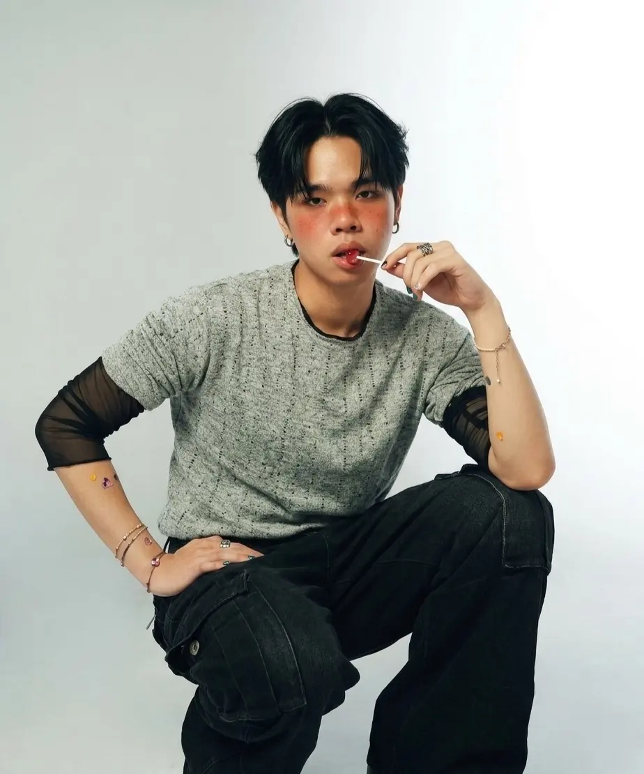 รูปของ อาโว ตฤณณภพ - Ahvo Trinnaphob