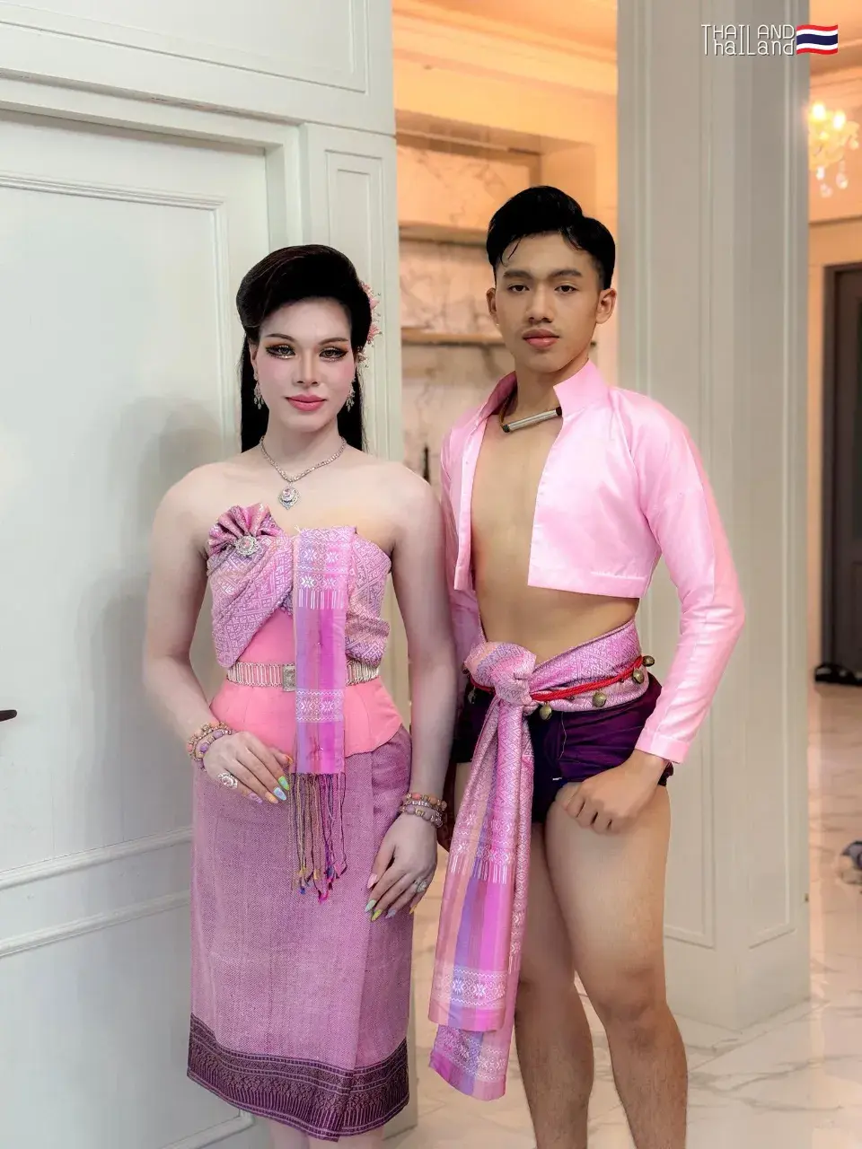 THAILAND 🇹🇭 | Nang Hai - Mak Kap Kaep: Isan Dance