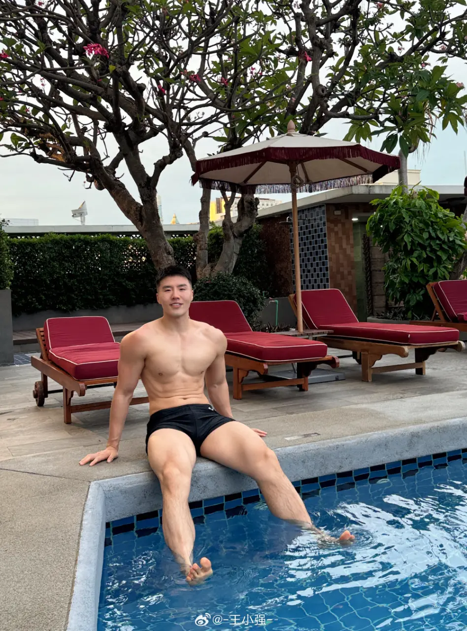 Cool guy : 王小强