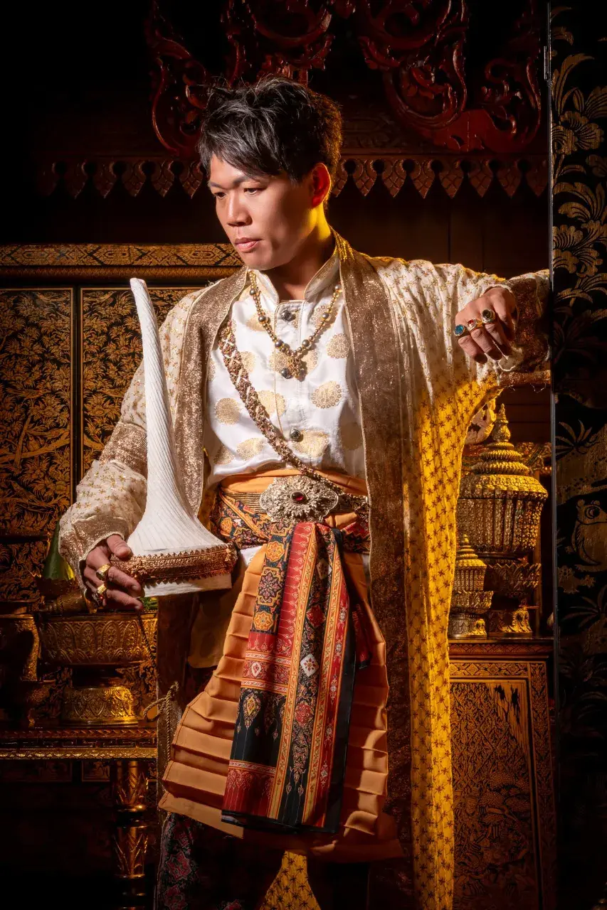 THAILAND 🇹🇭 | Thai Traditional Outfit
