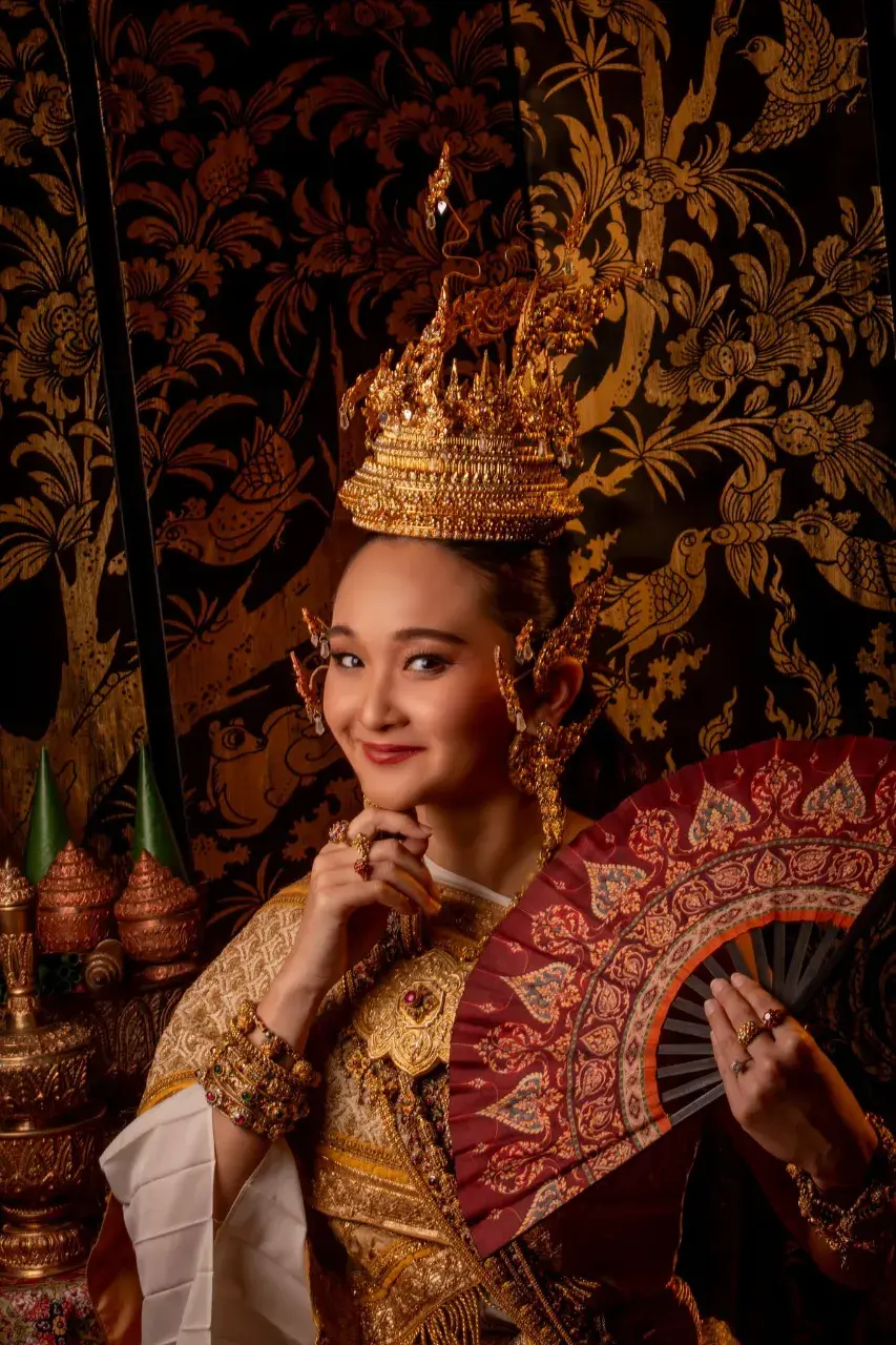 THAILAND 🇹🇭 | Thai Traditional Outfit