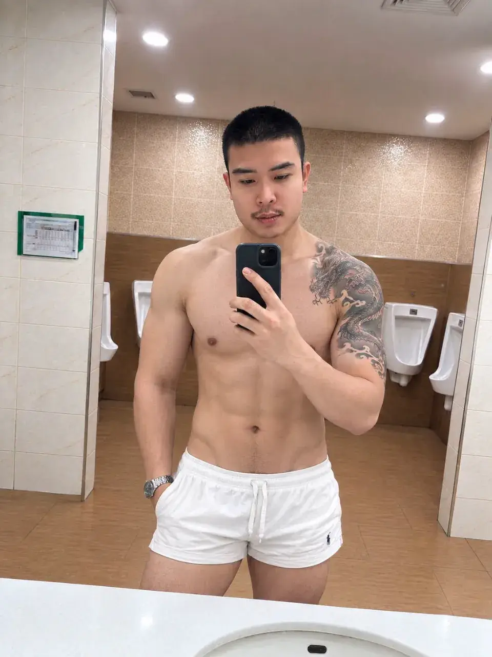 หล่อ 😍
