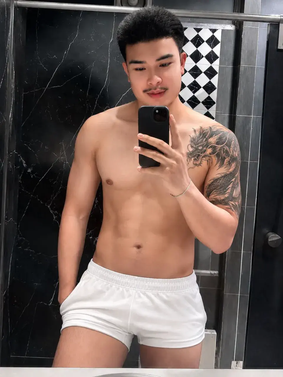 หล่อ 😍