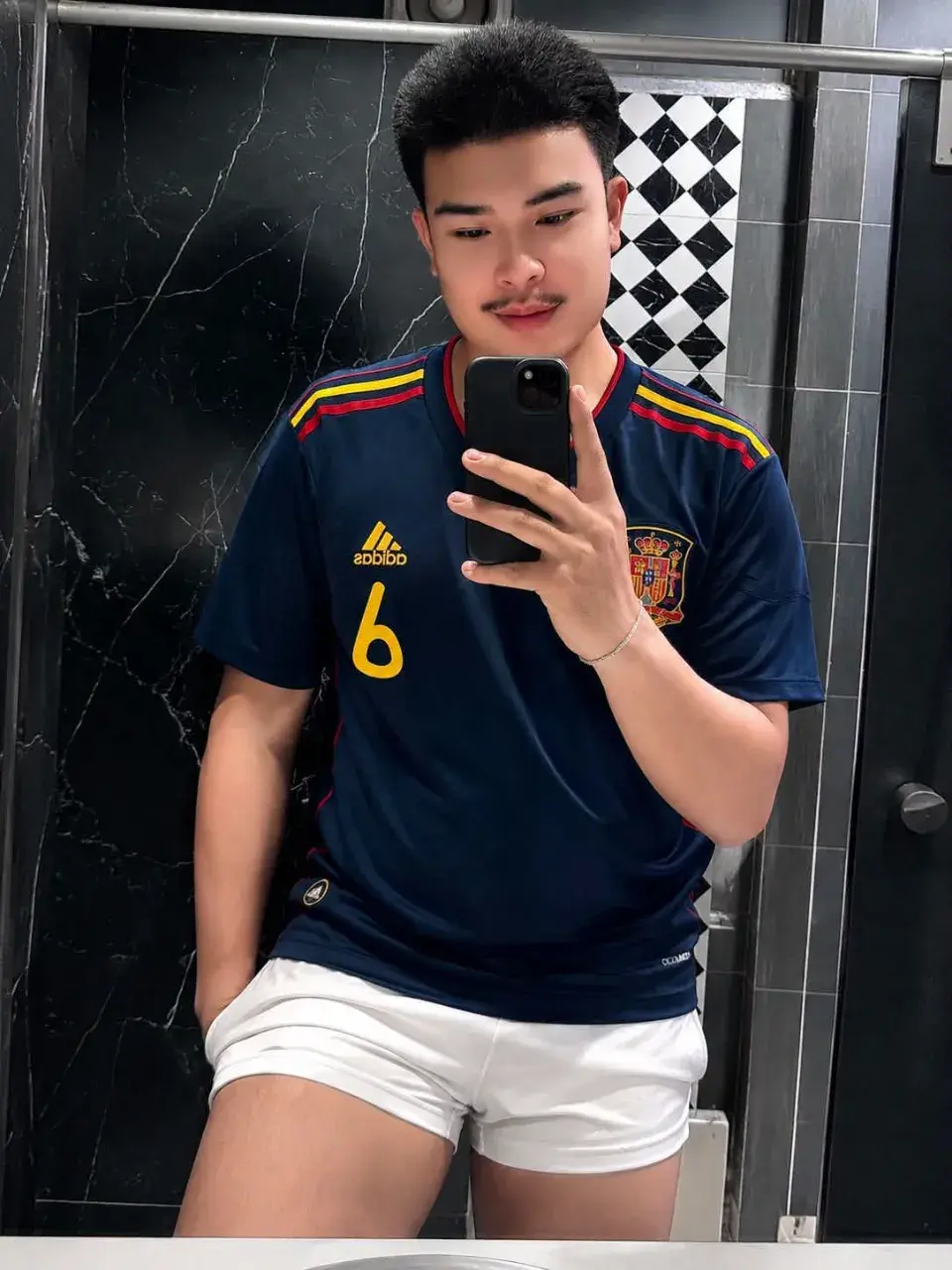 หล่อ 😍