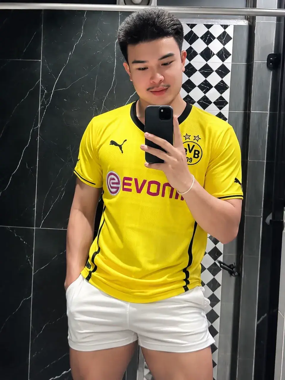 หล่อ 😍