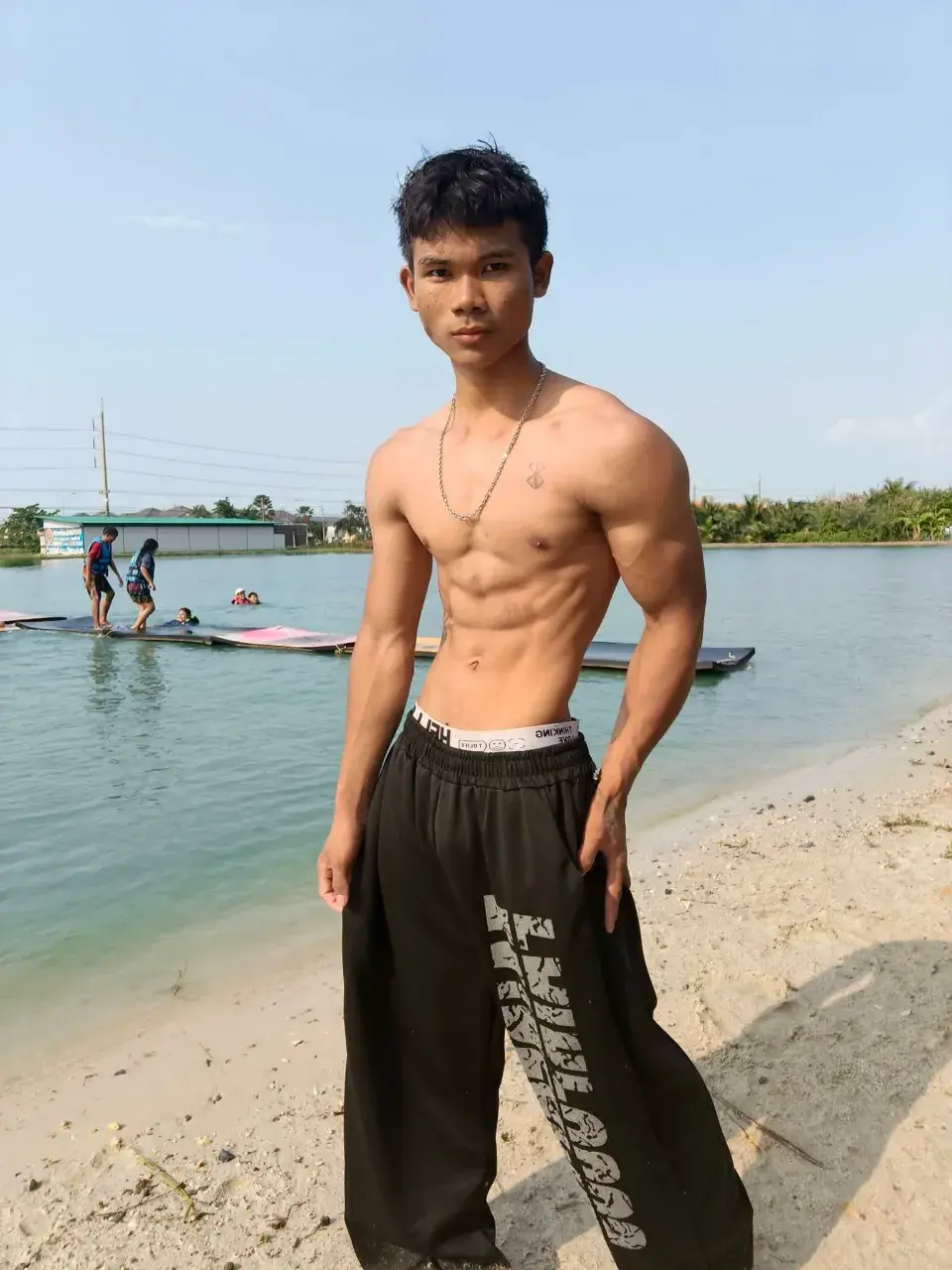 บ้านๆหล่อ