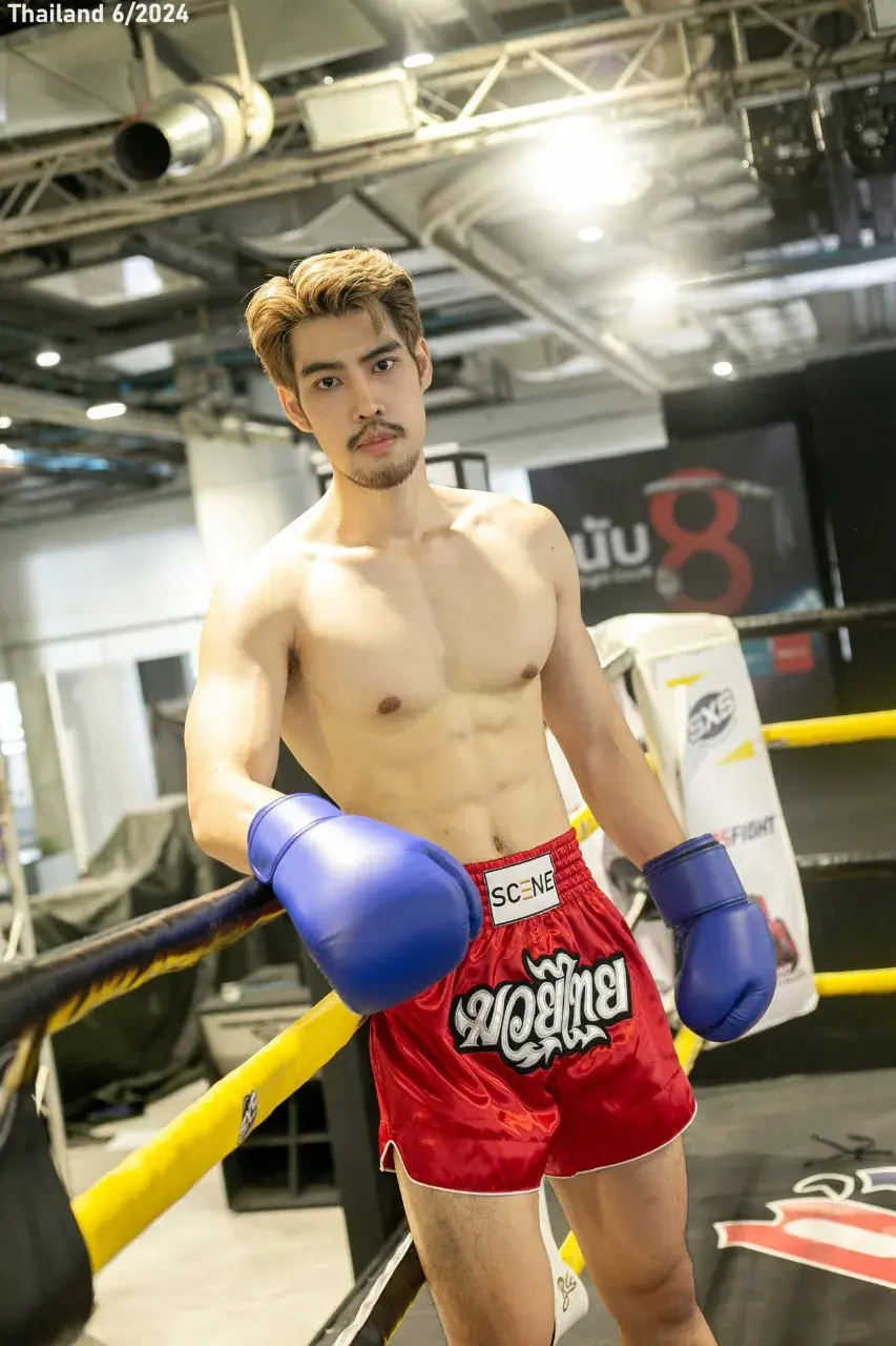 Aong Sittan Shows Muay Thai Skill 🇹🇭