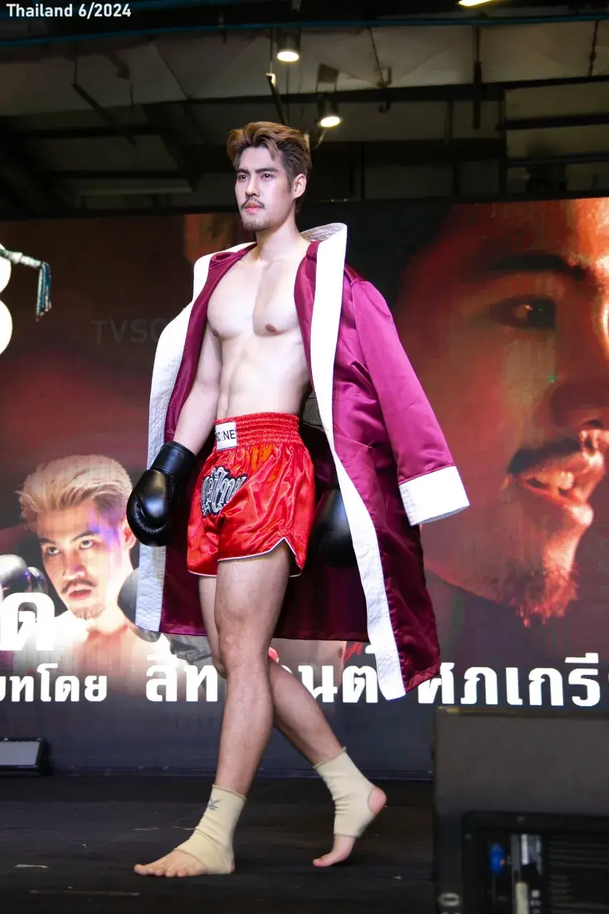 Aong Sittan Shows Muay Thai Skill 🇹🇭