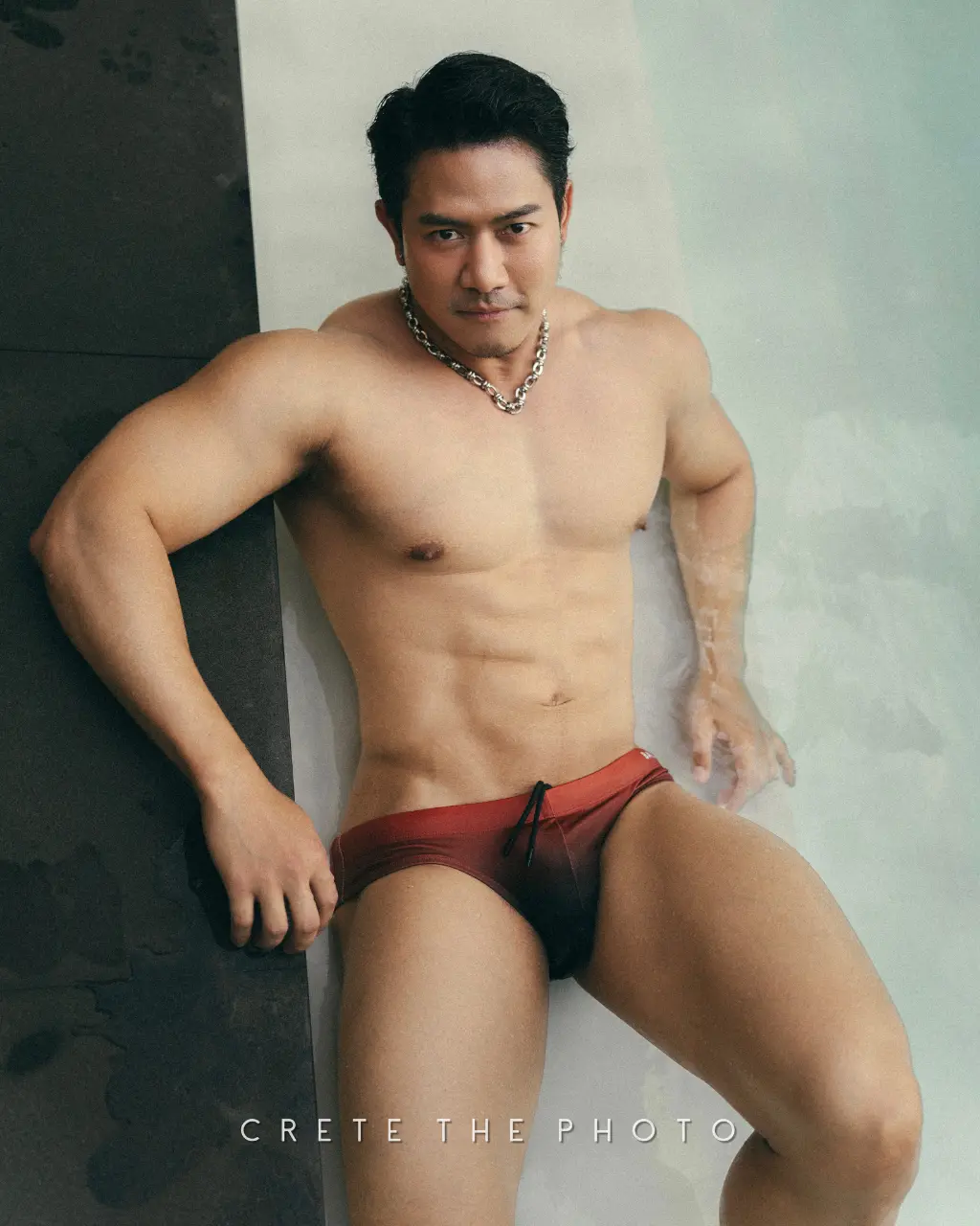 Crete Creative Model : BIG WATTANA