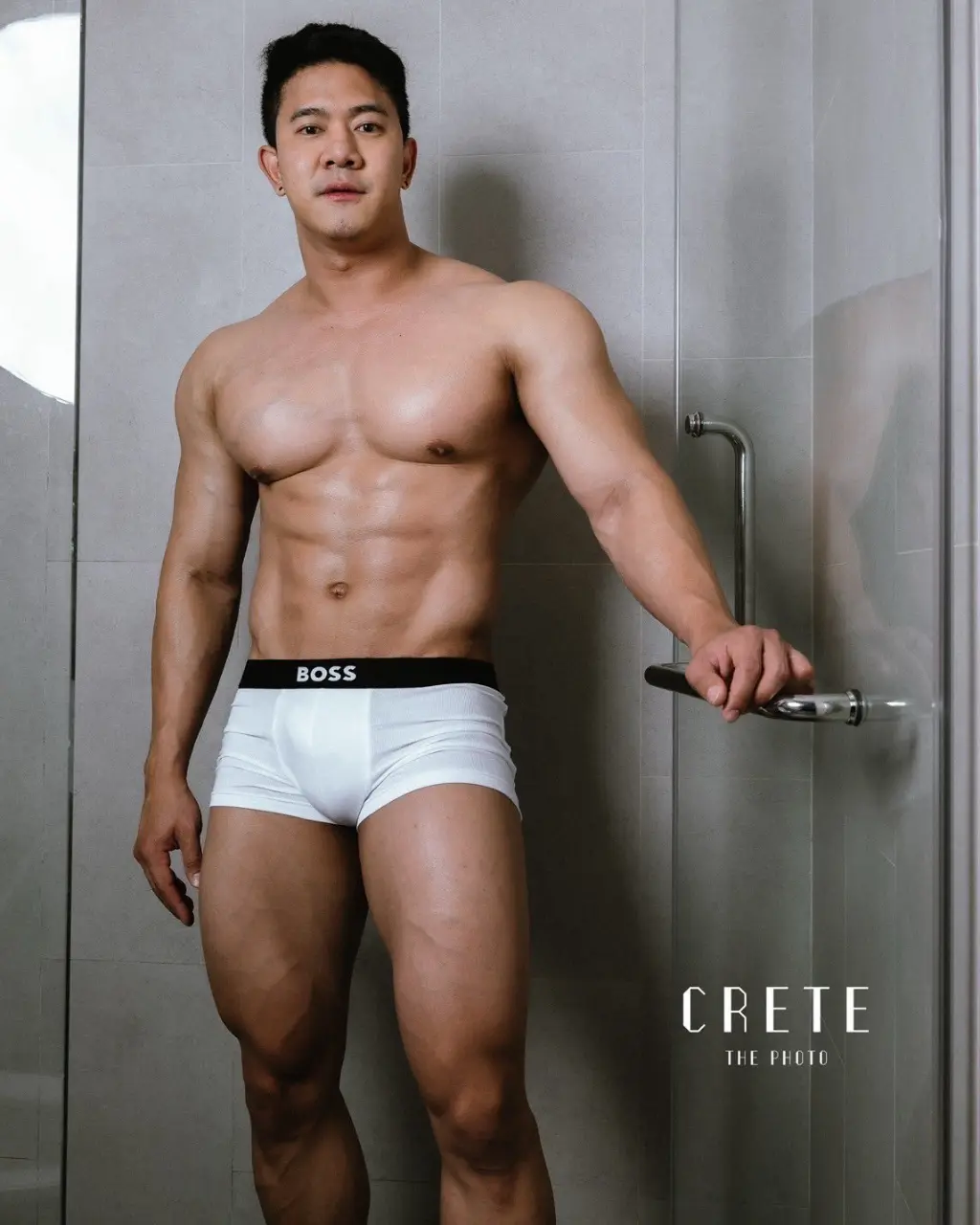 Crete Creative Model : BIG WATTANA