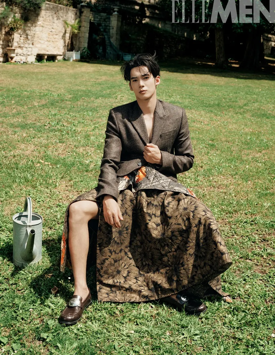 Yu Shi @ ELLEMEN China September 2026