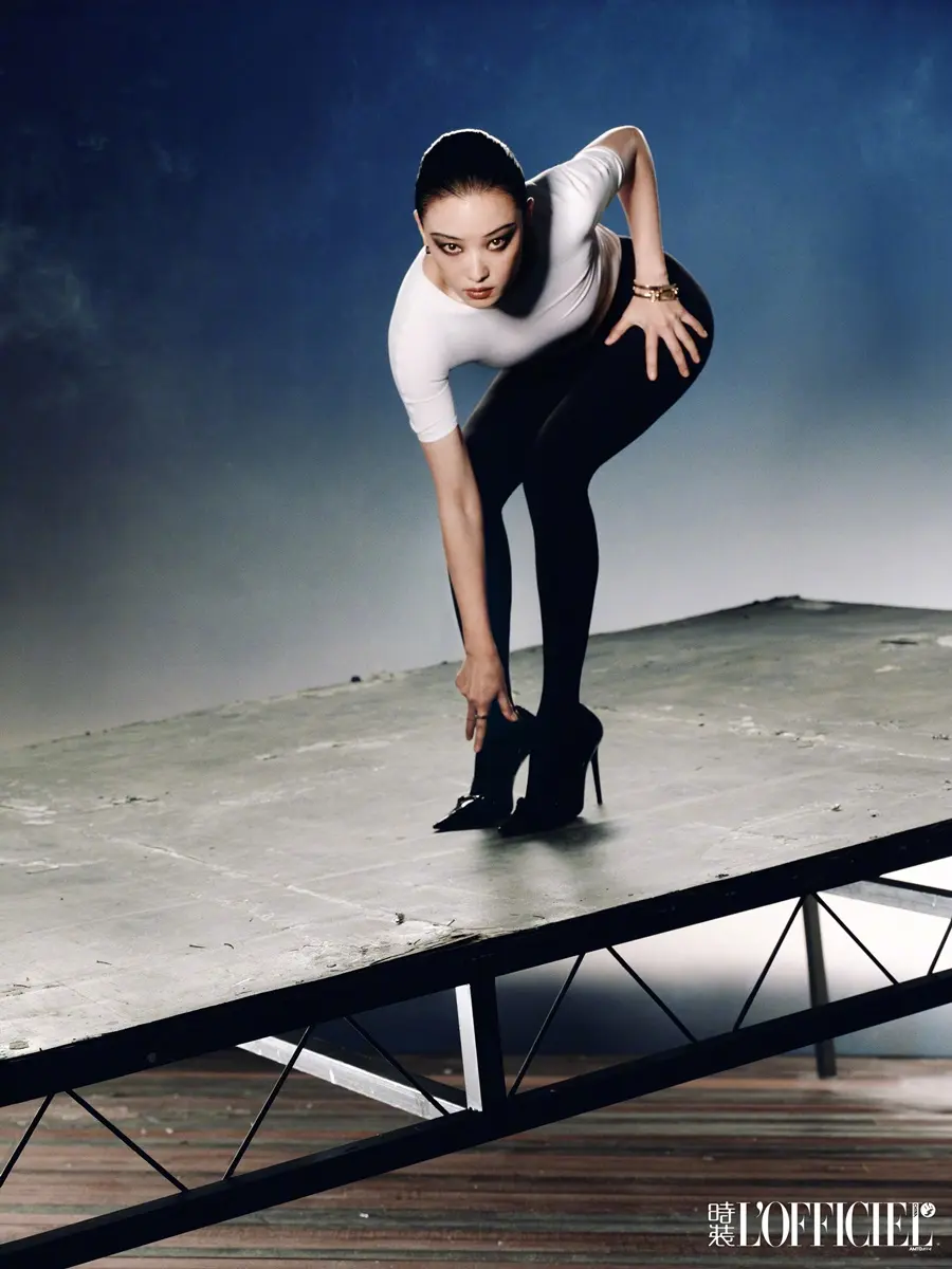 NiNi @ L’OFFICIEL China September 2026