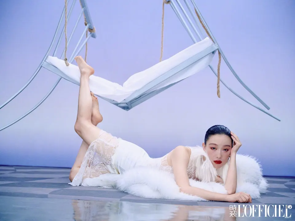 NiNi @ L’OFFICIEL China September 2026