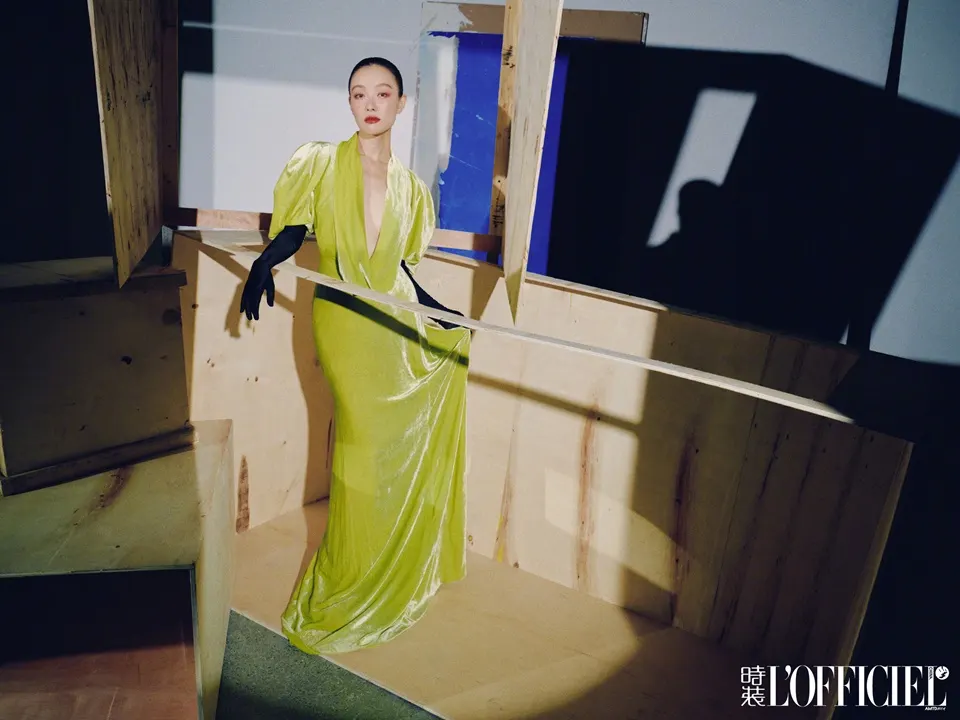 NiNi @ L’OFFICIEL China September 2026
