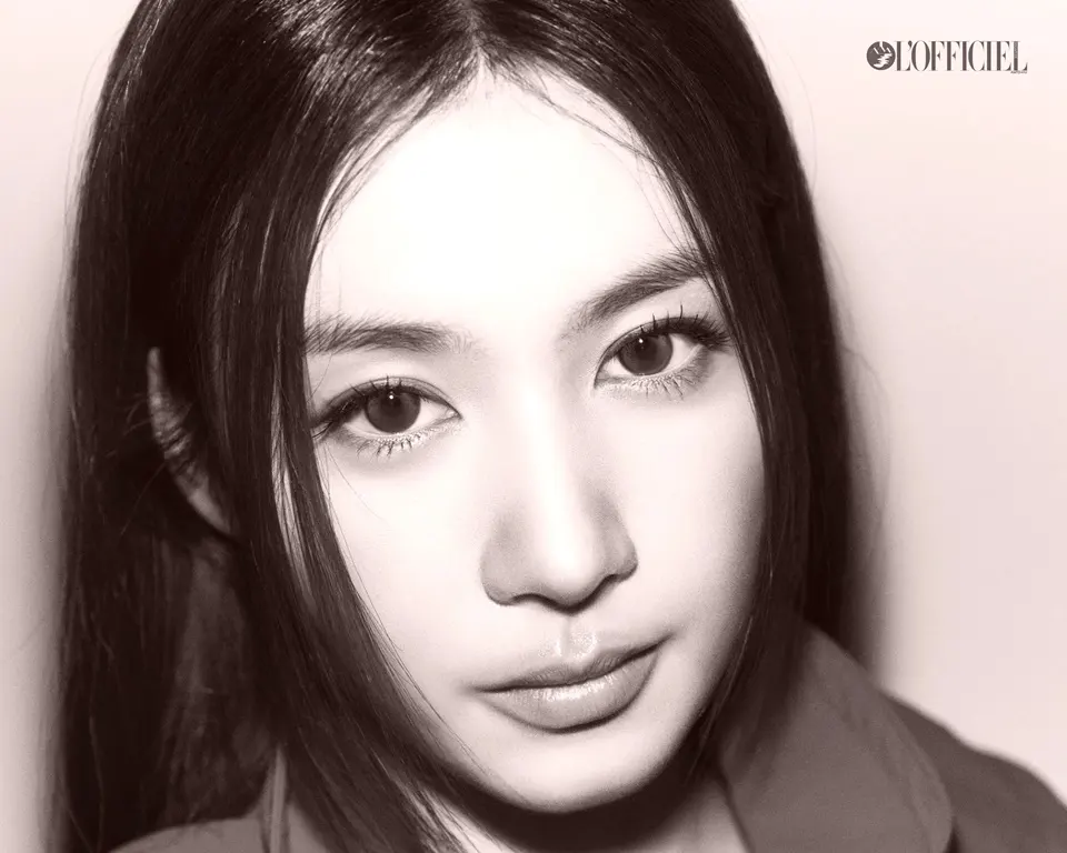 (TWICE) Sana @ L'OFFICIEL Singapore September 2026