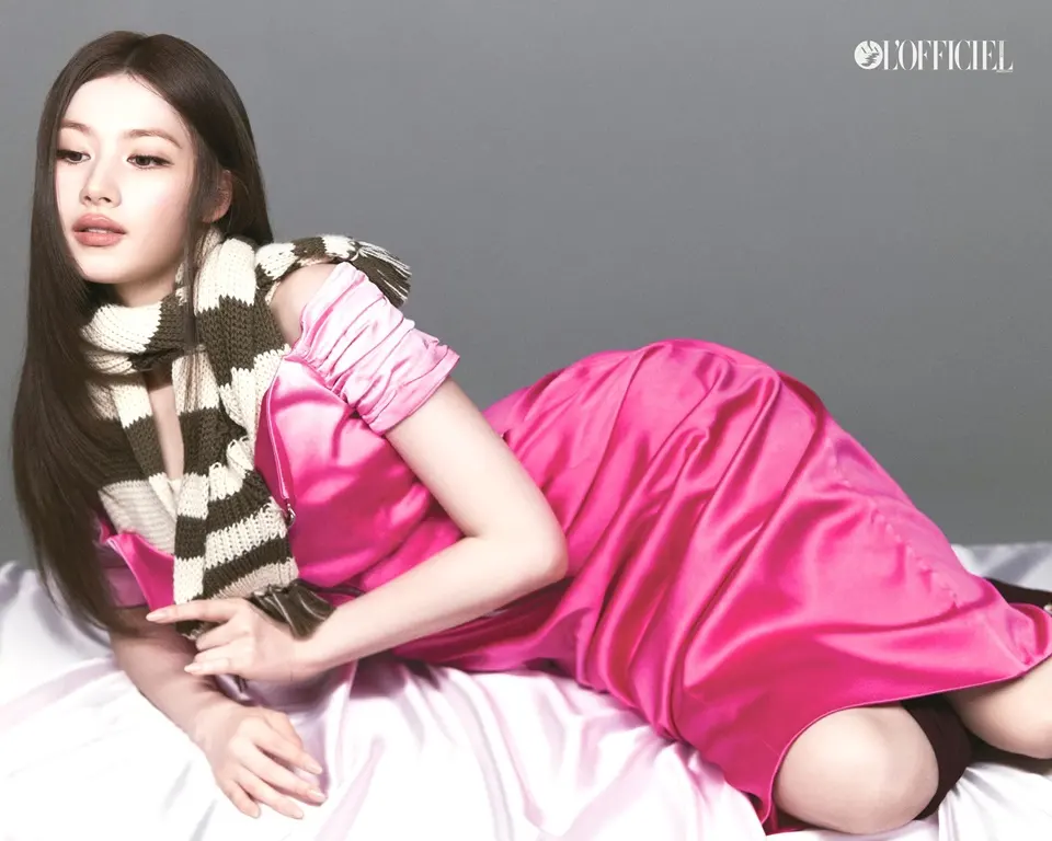 (TWICE) Sana @ L'OFFICIEL Singapore September 2026