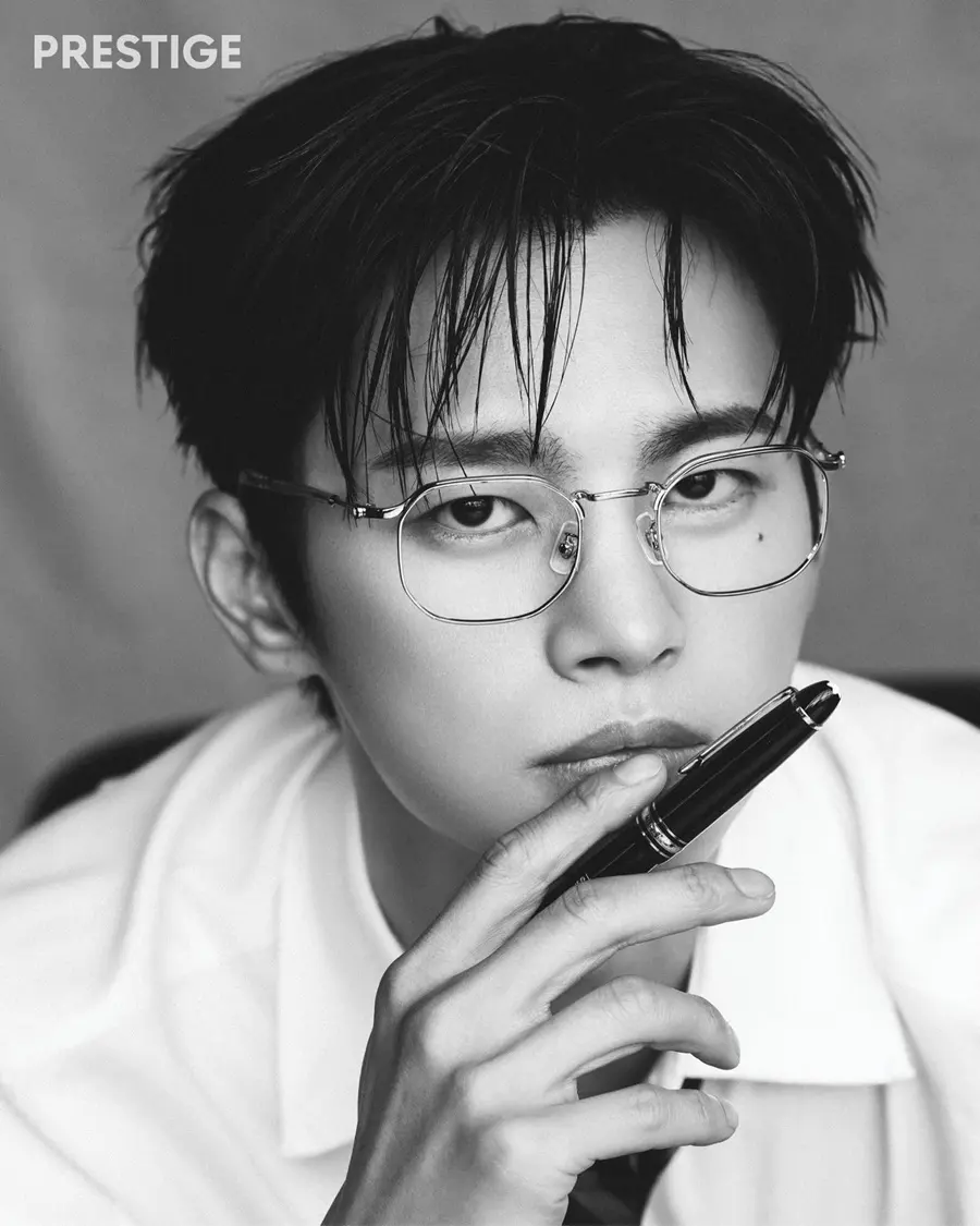 Seo In Guk @ PRESTIGE Hong Kong September 2026