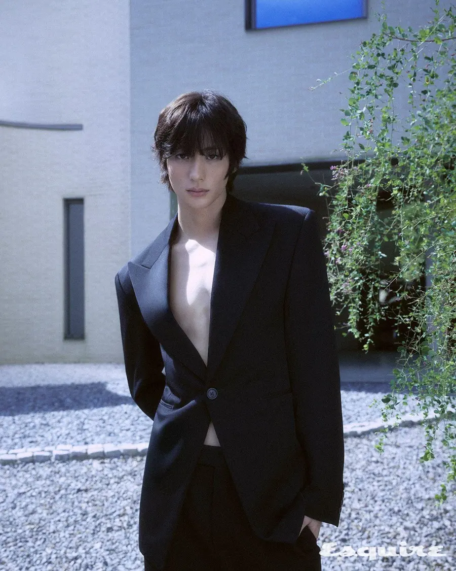 (RIIZE) Anton @ Esquire Korea October 2026