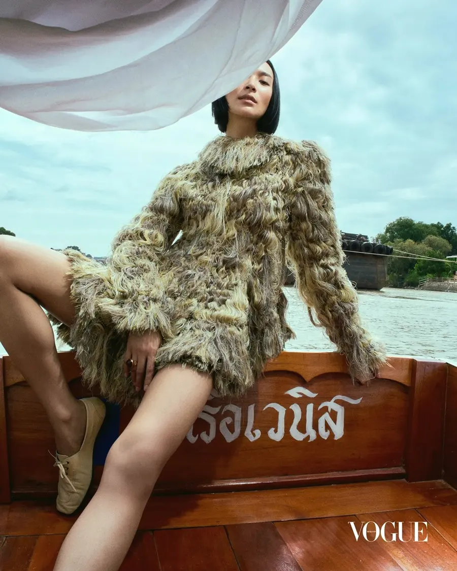 แจน-ใบบุญ & เตย-สุพิชชา @ VOGUE Thailand September 2026