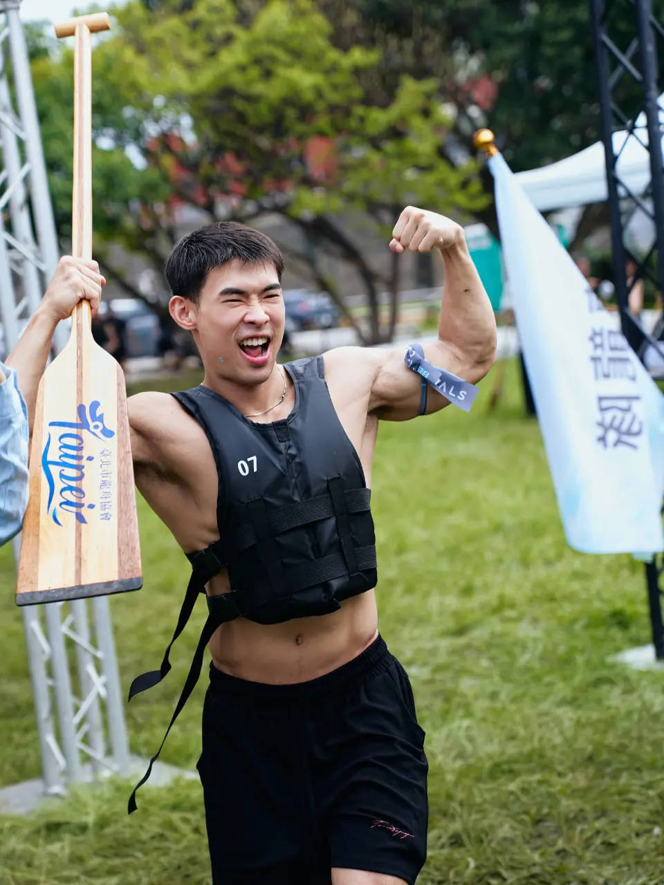 Personal Trainer and Dancer : Hugo Tang
