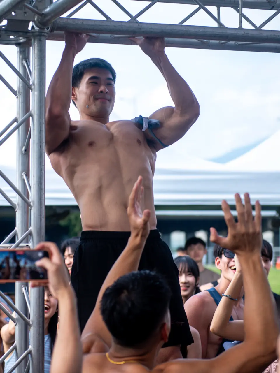 Personal Trainer and Dancer : Hugo Tang