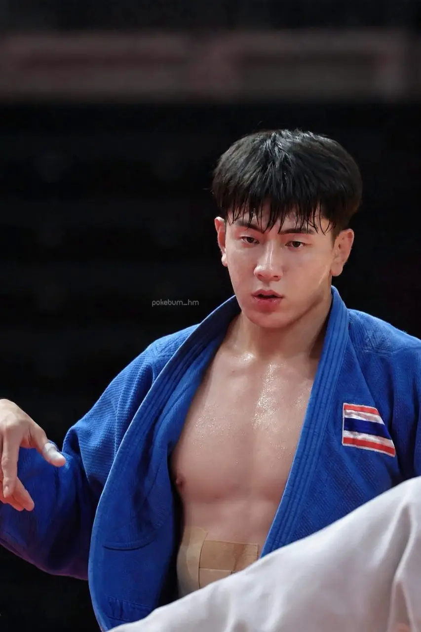 กีฬาล่ำๆ