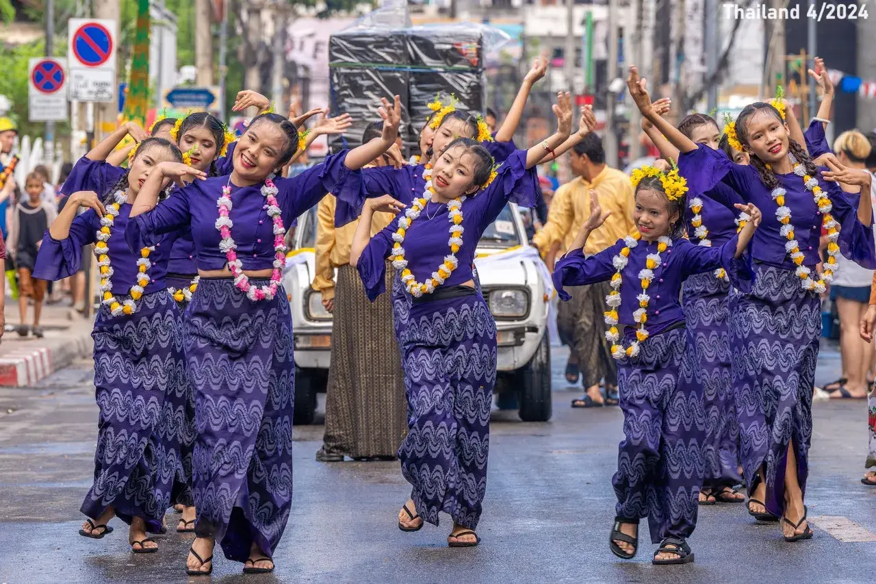 Phra Phuttha Sihing Procession 2024 🇹🇭