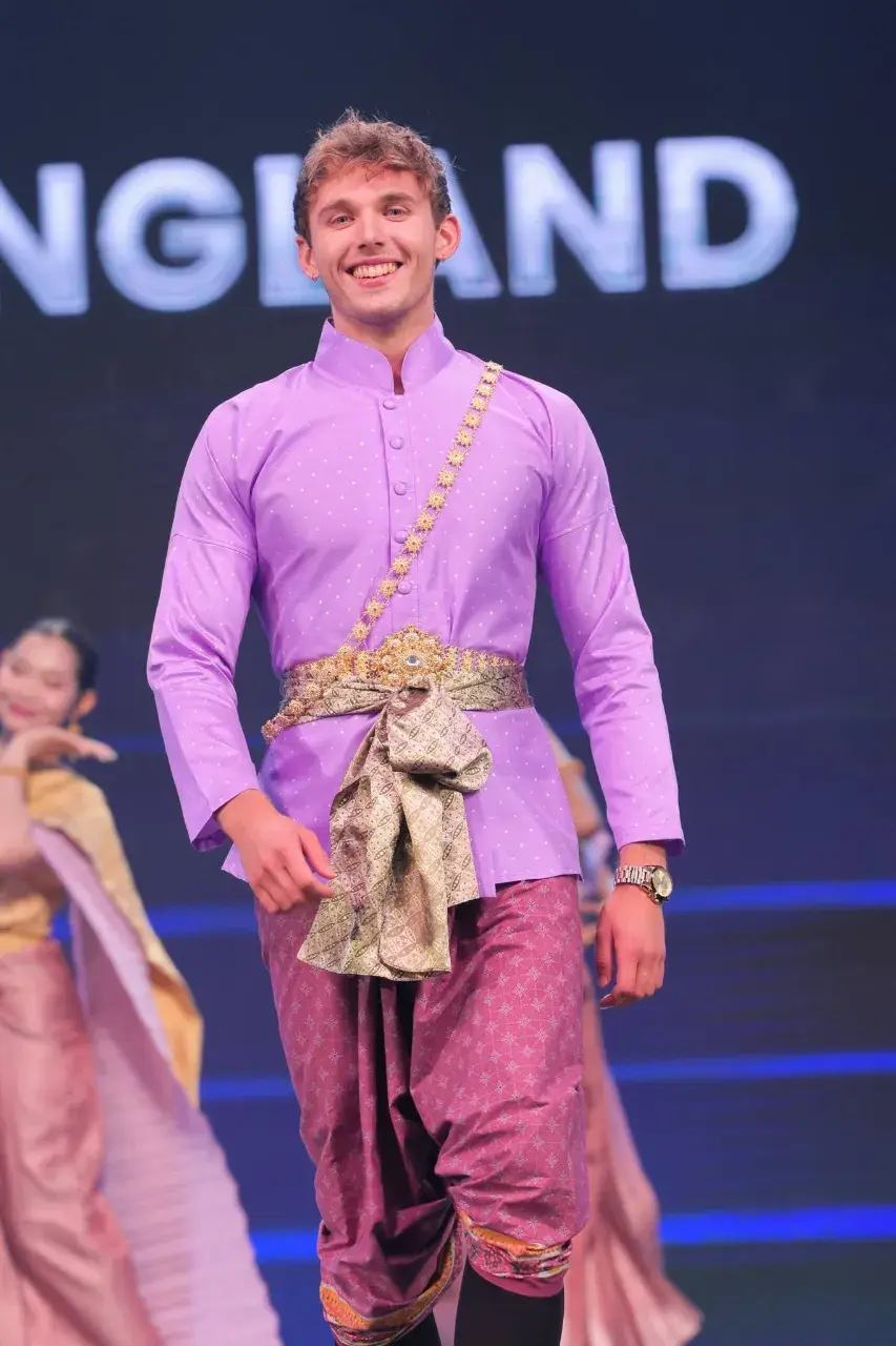 THAILAND 🇹🇭 | Thai Traditional attire for Men