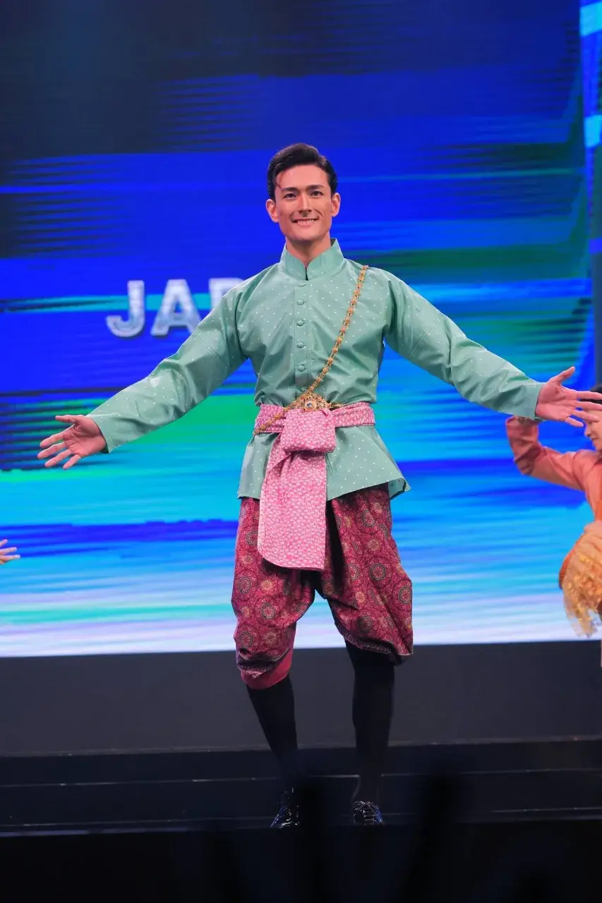 THAILAND 🇹🇭 | Thai Traditional attire for Men