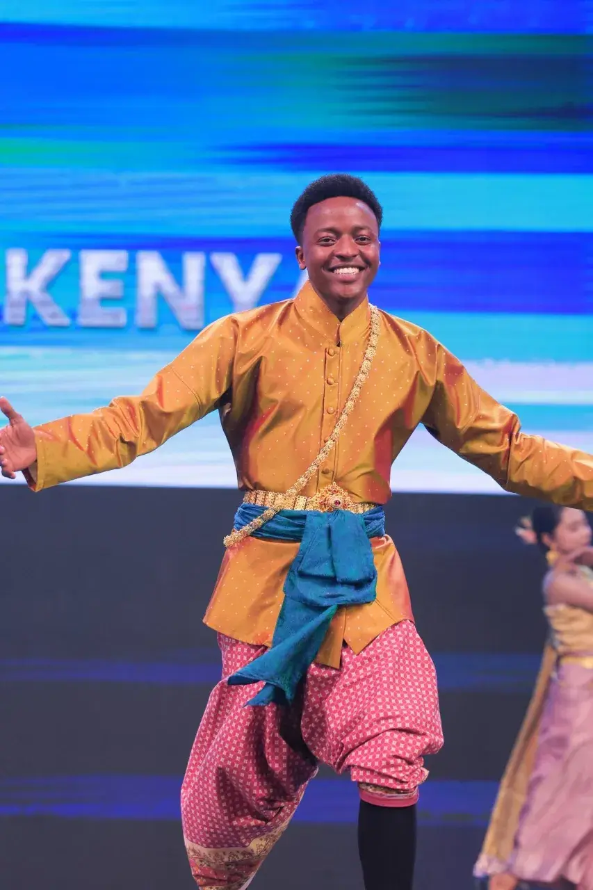 THAILAND 🇹🇭 | Thai Traditional attire for Men