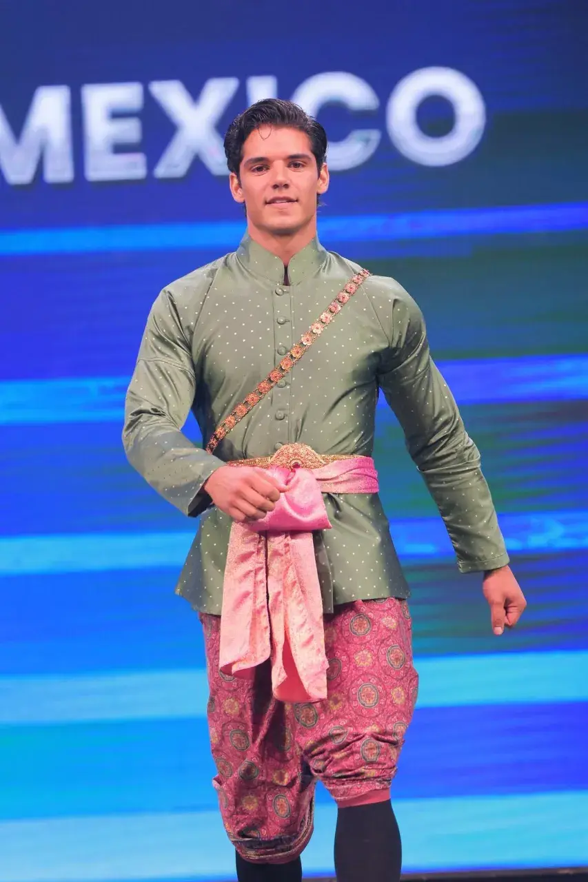 THAILAND 🇹🇭 | Thai Traditional attire for Men