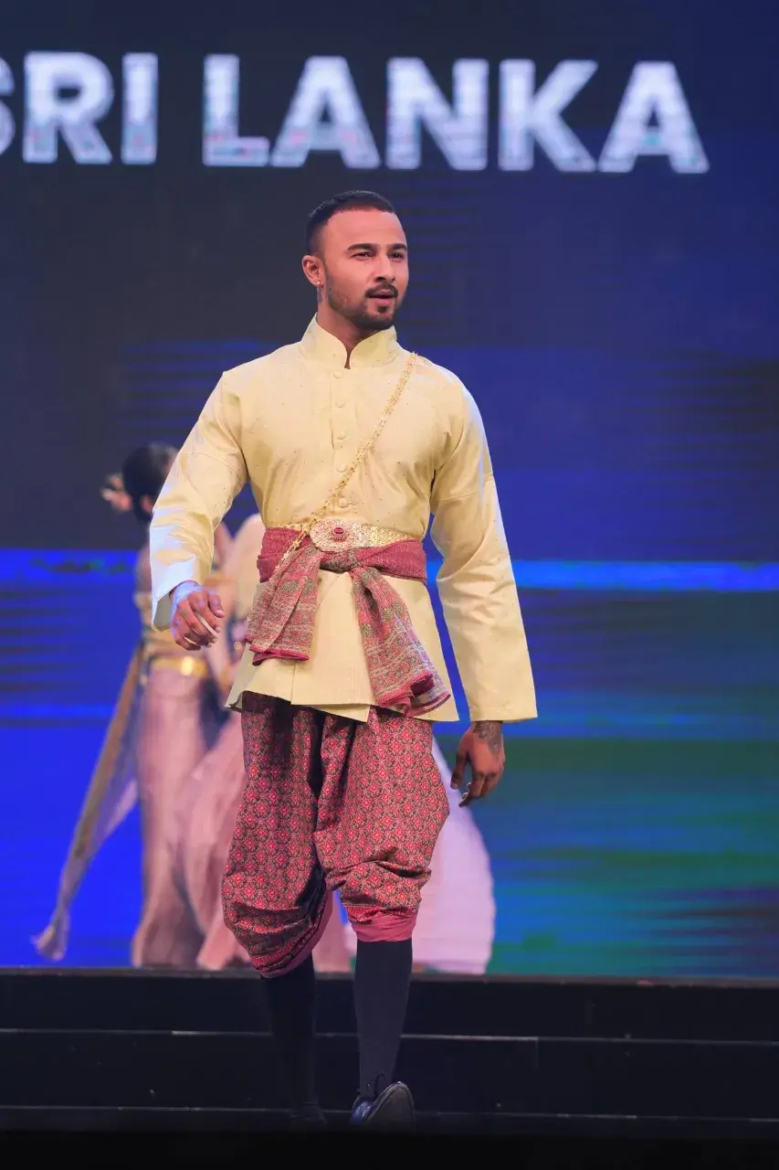 THAILAND 🇹🇭 | Thai Traditional attire for Men