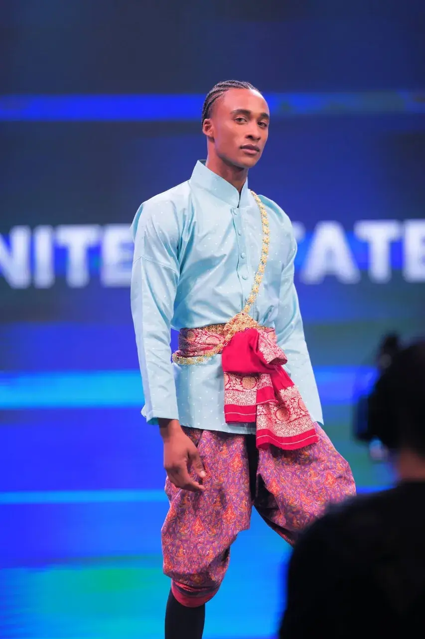 THAILAND 🇹🇭 | Thai Traditional attire for Men