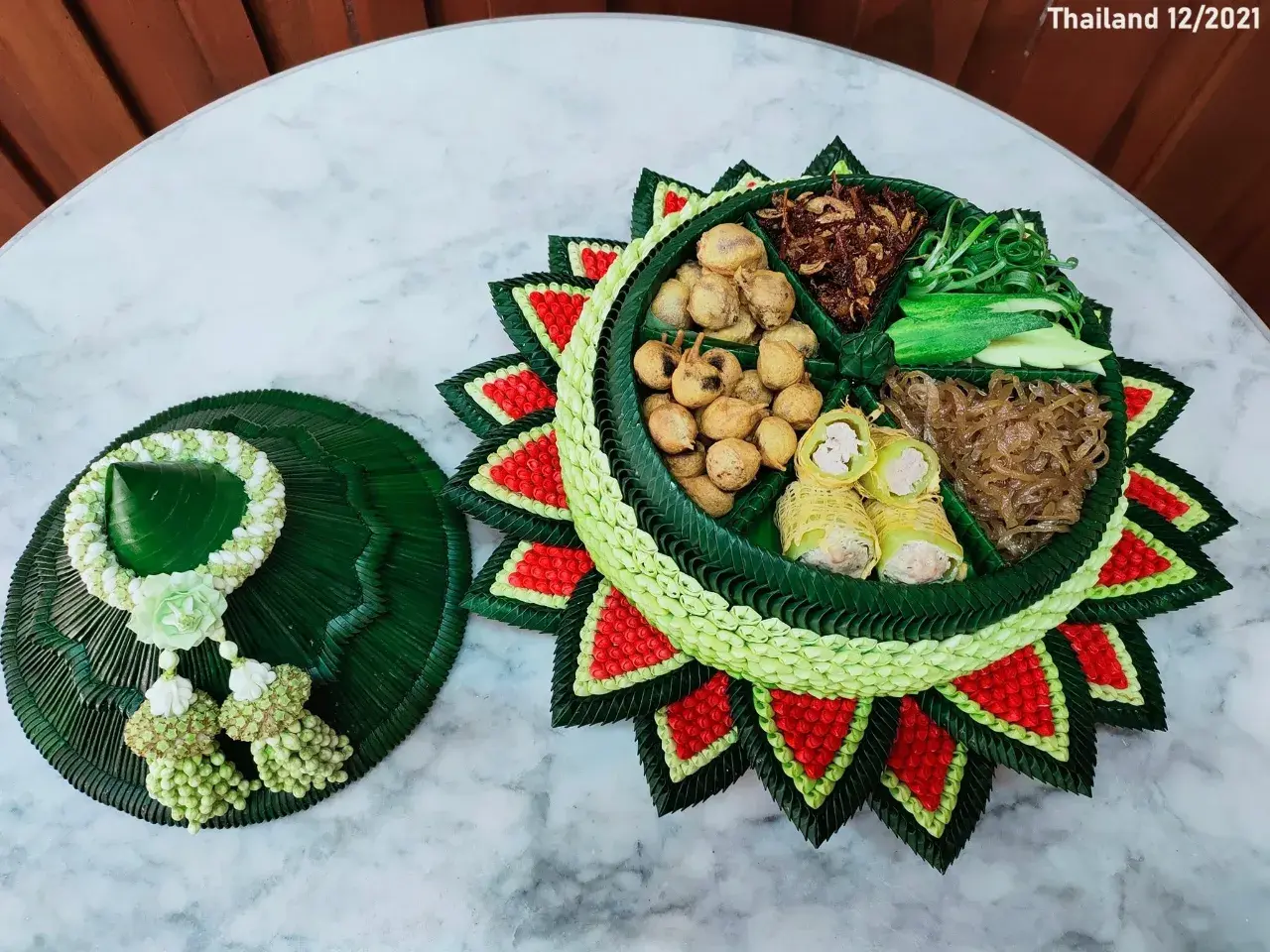 "Khao Chae" in Banana Leaves Container 🇹🇭