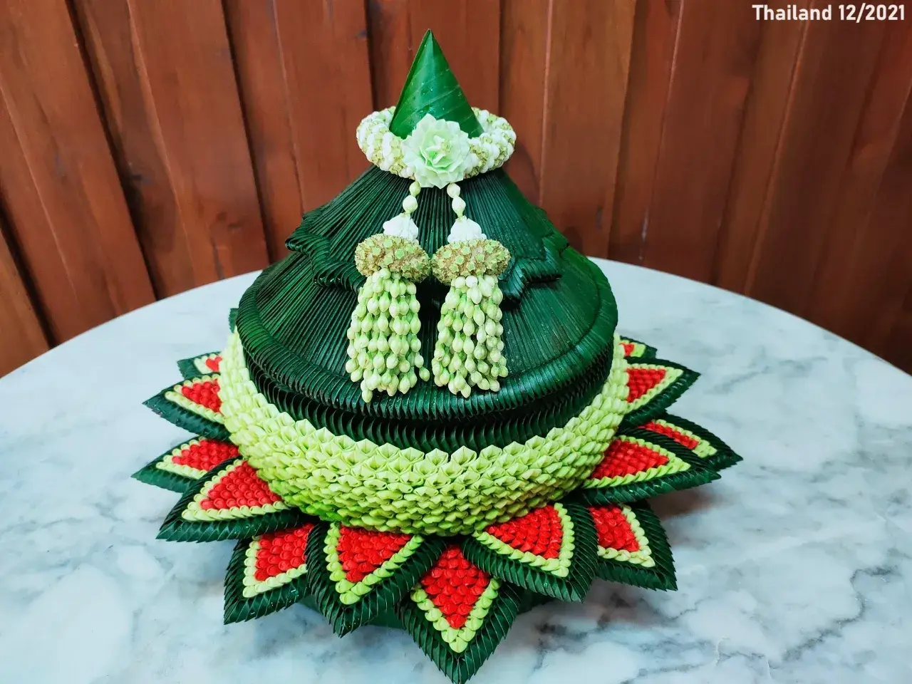 "Khao Chae" in Banana Leaves Container 🇹🇭