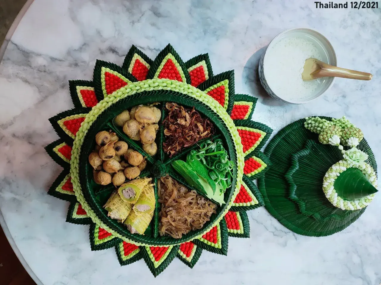 "Khao Chae" in Banana Leaves Container 🇹🇭