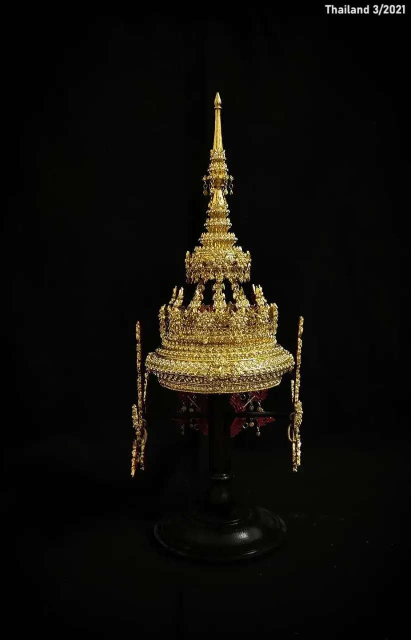 Rad Klao Yod Thai Headdress 🇹🇭