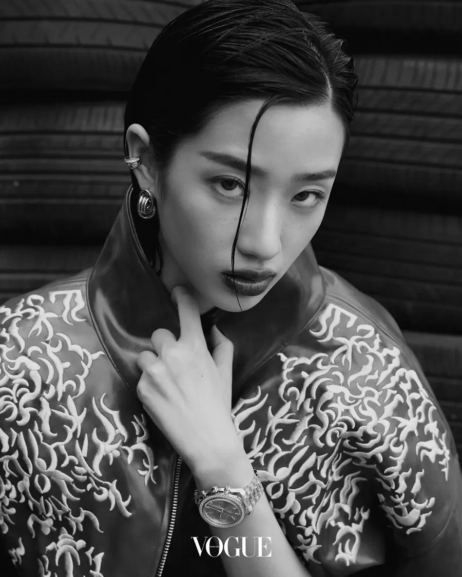 ตู-ต้นตะวัน @ VOGUE Thailand October 2026