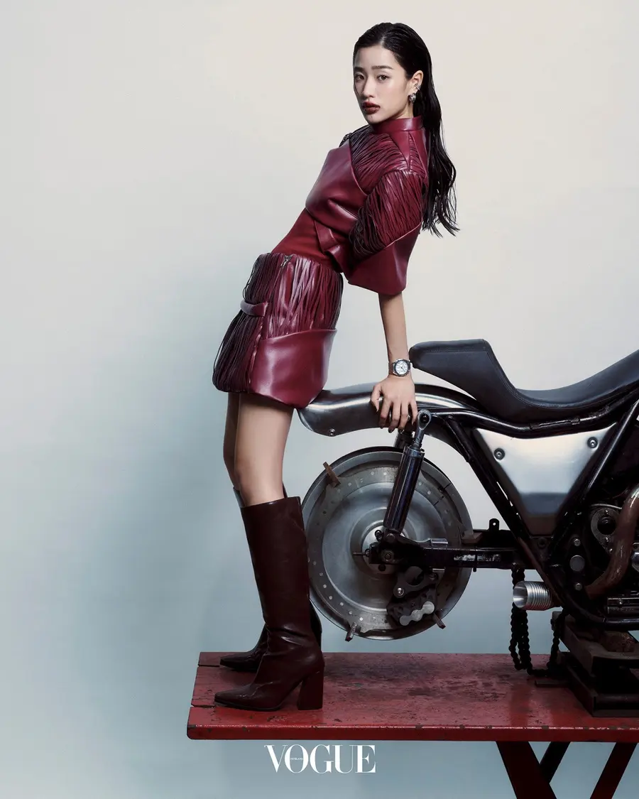ตู-ต้นตะวัน @ VOGUE Thailand October 2026