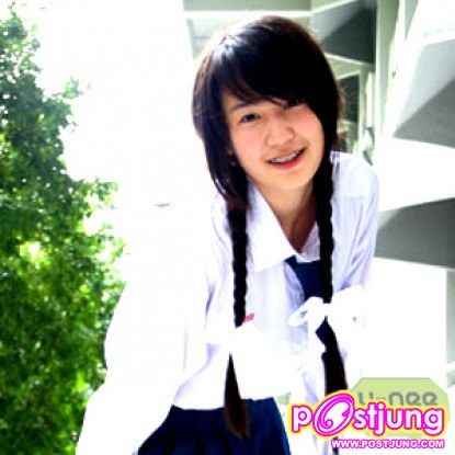 คนแรกเรย จุ๊ จาก ร.ร.ฐานปัญญา น่ารักจัง