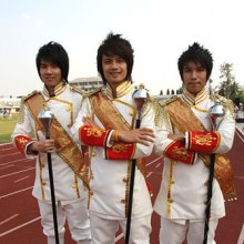 สามพระจอม