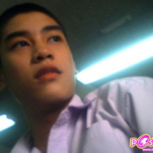 พี่เค้าน่ารักอะคับ....