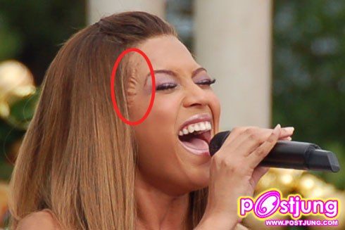 นี้ไงรอยยางที่ติดไว้