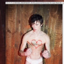 มาเล่นอะไรที่มันเลอะเทอะๆกับเหล่านายแบบวัยรุ่นกันดีกว่า