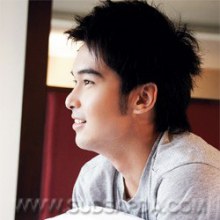 อ๊อฟ ชนะพล หล่อได้ใจสาวๆไปเต็มร้อย