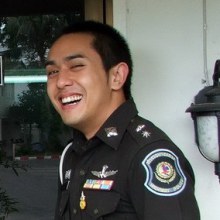 ร.ต.ท. ธนาทัศน์ ศรีพิพัฒน์ วงมาดากัสก้าไง