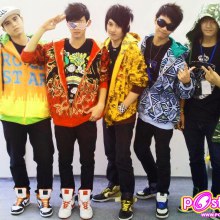 มาดูบอยแบนด์จากประเทศลาวกันมั่ง